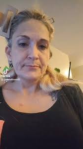 Michelle Awe's Instagram, Twitter & Facebook