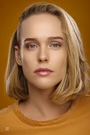 Nicole Carpenter's Instagram, Twitter & Facebook