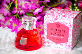 The Body Shop Japanese Cherry Blossom Strawberry Kiss Eau De Toilette Review Body Shop At Home The Body Shop Japanese Cherry Blossom