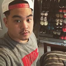 DK_Assist If two people get hurt