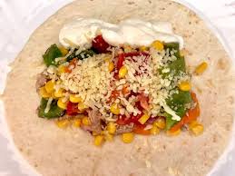 Thunfisch Wraps Mit Paprika Und Mais Zu Faul Zum Kochen Thunfisch Wraps Wraps Rezept Nachtisch Ohne Kochen