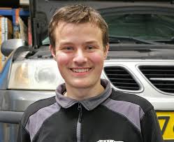 Youngtimers, maar dan anders: 'Nieuwe' Saabs uit Meppel