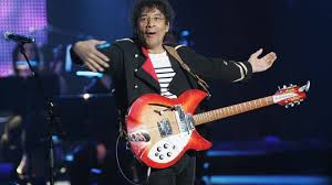 Laurent voulzy est actuellement en tournée jusqu'en décembre 2012 (14). Belle Ile En Mer Meritait Bien D Etre Chantee Par Laurent Voulzy