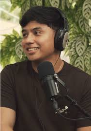 Julian and Dave: Relatable Bromance Moments