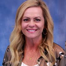 Thrilled to announce that I am participating as a Celebrity at the virtual  C-Level @ A Mile High! Meet and bid