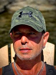 Shalom from Long Island