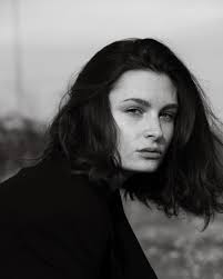 Hello, I am Anna photographer in Barcelona  https://www.instagram.com/anna_ig_foto?igsh=dm5mNmpuNWVkcHU1 Do you want to  leave yourself unforgettable photos and memories in the most authentic  places of Barcelona? 😍 My photo sessions are individual and