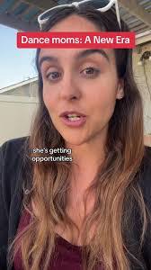 Gina Gloria's Instagram, Twitter & Facebook