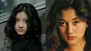 Keluarga nike menilai amel mirip dengan penyanyi legendaris yang meninggal karena kecelakaan pada 19 maret 1995. Foscjtfl2laelm