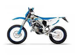 Geared for dirt with large 10 pneumatic knobby tires for maximum power transfer. Having Fun With Small Bikes 150cc Dirt Bikes For Sale This Year Dirt Rider