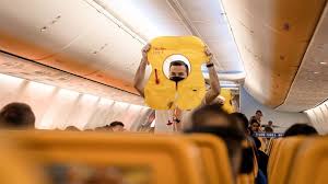 Последние твиты от ryanair (@ryanair). Stellenabbau Geplant Ryanair Konnte Stutzpunkt In Berlin Zum Winter Schliessen Rbb24