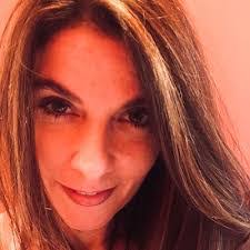 Leigh Cortez's Instagram, Twitter & Facebook