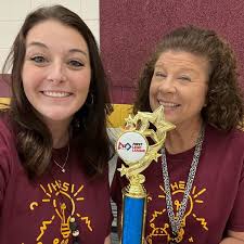 Brittany Reynolds (@b_d_reynolds)