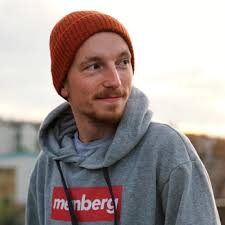 Encuentra músicos a los que les guste Joseph Feinstein