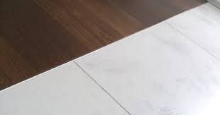 Acrylfugen Parkett Abschluss Schluterschiene Fliesen Fussboden Acrylfuge Boden Verlegen