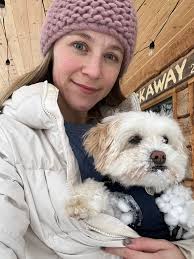 What are some recommendations for internet, furniture shops, and  restaurants in Victoria, BC?