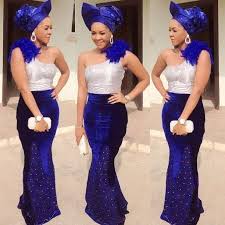 This color combo does provide not only a calm atmosphere in the room but also elegant look at the same time. Aso Ebi Styles These 5 Royal Blue And Silver Combos Are Mind Blowing