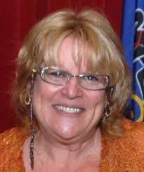 Suzanne Mccool's Instagram, Twitter & Facebook