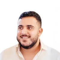 800+ perfis com “Bolas”