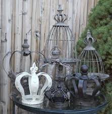 24 elegant decorative crowns for home decor | findzhome. Source Crown Vintage Decorations Jpg Crown Decor Crown Centerpiece French Country Decorating