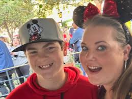 Mysteen Chiong (@mrs_mysteen) • Instagram photos and videos