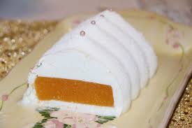 Buche Noix De Coco Insert Abricots La Cuisine De Chris Alimentation Gateaux Et Desserts Abricot