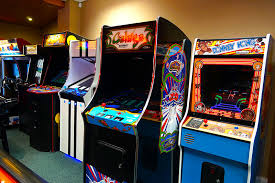 Vintage arcade superstore has a showroom of over 50 arcade games and pinball machines right in glendale that you can rent out for your event! Buy Retro Used New Arcade Machines 1 Arcade Games Retailer Home Leisure Direct