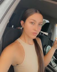 Sarah Gresham (@sarahgresham) • Instagram photos and videos