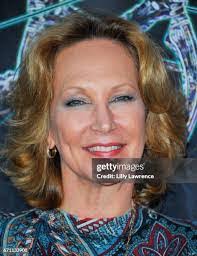 Donna Permenter's Instagram, Twitter & Facebook