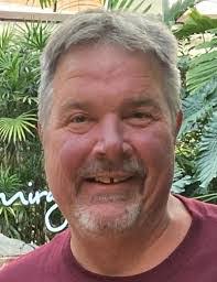 Mike Eschbach's Instagram, Twitter & Facebook