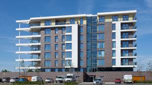 Attraktive eigentumswohnungen in bremerhaven in jeder preisklasse. Das Wohnhaus In Form Eines Schiffbugs In Bremerhaven Solarlux