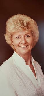 Janet Brunson's Instagram, Twitter & Facebook