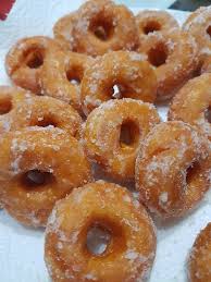 Resipi apam tepung beras lembut best dan mudah dibuat. 25 Resepi Kuih Muih Tradisional 2020 Viral Patut Anda Cuba Bidadari My Food Kitchen Recipes Recipes