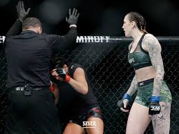 Jon jones after megan anderson tko cat zingano with a toe eye poke. Csac Upholds Megan Anderson S Ufc 232 Win Over Cat Zingano Mma Fighting