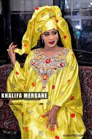 Weddings in africa are a thing of pomp and glory as women go all bent look exquisite on the day with their different lace styles 2020 for the wedding. Buy African Women Boubou Lace Neckline African Women Clothing Senegal Online At Afrizar