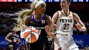 Caitlin Clark finishes with 20 points as Indiana falls to Connecticut in  WNBA opener – WKRG News 5