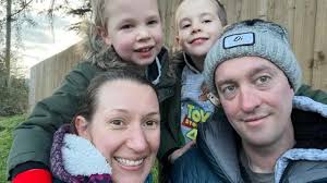 Bowel cancer patients fear cost of break in treatment