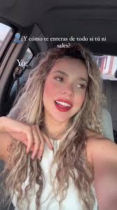 Jennifer Alvear's Instagram, Twitter & Facebook