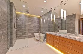 Finding the right ideas for your showers & tubs is no easy task. How You Can Make The Tub Shower Combo Work For Your Bathroom