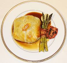 From tacos to soup to stroganoff, it takes just an hour—or less—to prepare these hearty meals made with ground beef. Stranded In Cleveland Individual Beef Wellington Recipe Elegant Dinner Party Menu Beef Wellington Recipe Beef Wellington Individual Beef Wellington