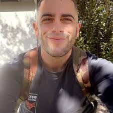 Danny Levy's Instagram, Twitter & Facebook