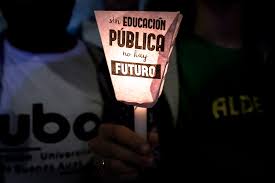 (no contable) cualidad de gratuito: 70 Anos Gratuidad Universitaria Y El Proyecto Nacional Riberas