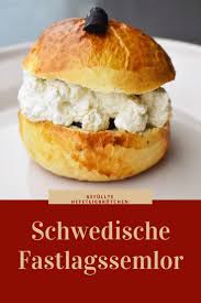 Schwedisches Fastnachtsgeback Rezept Fur Fastlagssemlor Rezepte Lebensmittel Essen Essen
