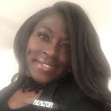 About Jennifer Chaisson