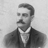 Daniel Gramling's Instagram, Twitter & Facebook