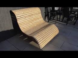 Gartenbank Aus Dachlatten Fur Ca 30 Youtube In 2020 Dachlatten Gartenbank Aussenmobel