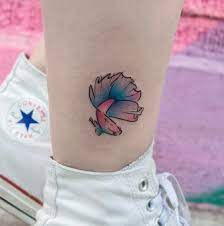 Watercolor tattoo helps to express emotions, love, beliefs etc. 40 Wonderful Watercolor Tattoos For Women Tattooblend Tattoos For Women Tattoos Betta Tattoo