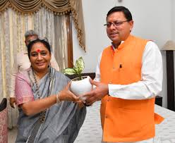 विधानसभा अध्यक्ष ऋतु खंडूरी ने CM धामी से की मुलाकात | PostmanIndia