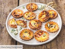 Diese leckere vorspeise ist gleichzeitig knusprig und saftig. Decouvrez La Recette De Mini Quiches Au Roquefort Avec Femme Actuelle Le Mag Easy Reader