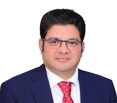 The Art of Deal Making: Using External Expertise Effectively